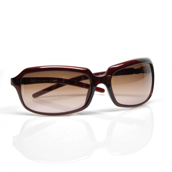 D&G Dolce & Gabanna Sunglasses with Case - Picture 8 of 12